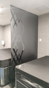 Стеклянные перегородки